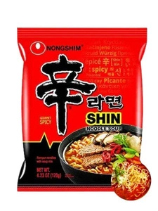 Makaron instant zupka koreańska shin ramyun z warzywami ostra orientalna nongshim 120g